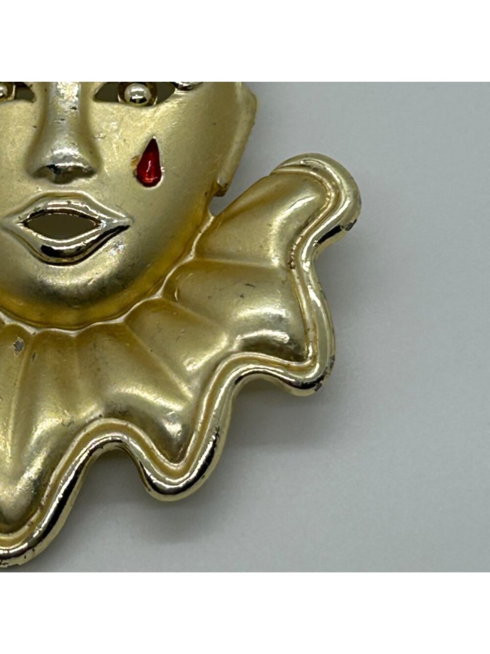 Vintage Gold Tone Pierrot Clown Brooch With Red Star & Tear Costume Jewelry Pin - Picture 5 of 11